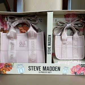 Steve Madden Blush Bwebber 2 Piece Crossbody Set